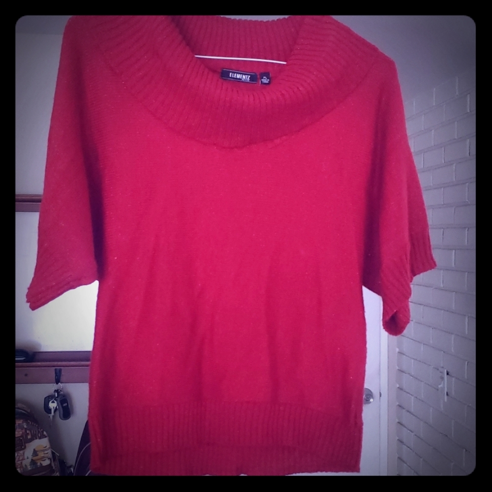Short sleeve Cowlneck sweater